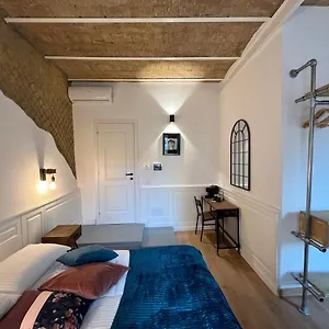 Guest house Domus Avi -, Rome